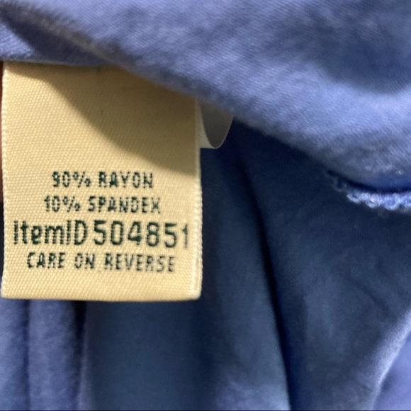 L.L. Bean 
NWT-M Pet
Blue & White Dress - Picture 4 of 8